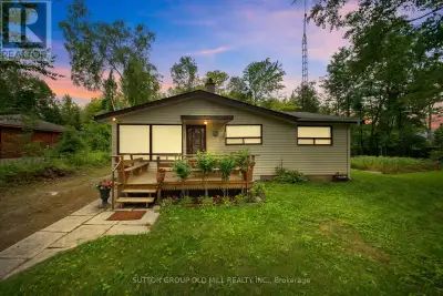 Charming Wasaga Beach Bungalow - The Perfect Getaway Just Over an Hour from TorontoWelcome to your i...