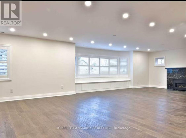 MAIN FLOOR - 62 ELMSTHORPE AVENUE Toronto (Forest Hill South), O in Long Term Rentals in City of Toronto - Image 2