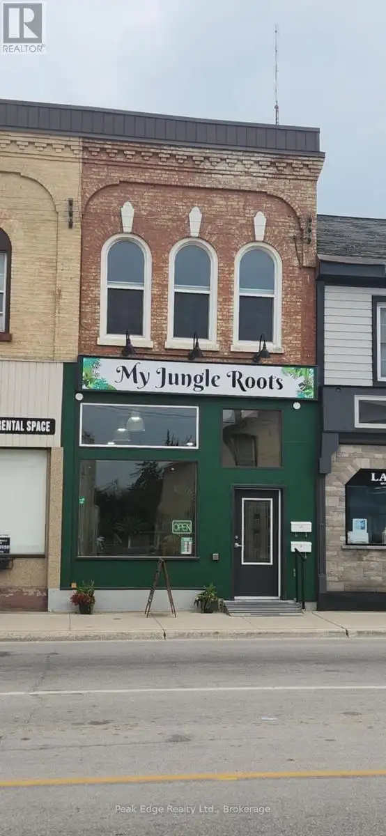 209 10TH STREET Hanover, Ontario in Commercial & Office Space for Sale in Owen Sound - Image 2