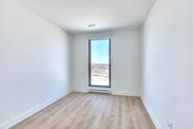 4.5 condo appartement luxe à louer à Outremont-Milhaus in Long Term Rentals in City of Montréal - Image 6