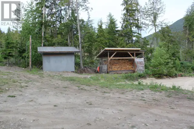 736 BARTLEY Road Nakusp, British Columbia in Land for Sale in Nelson - Image 8