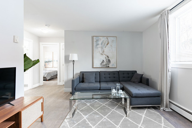 Saint Laurent 3 Bedroom Apartment for Rent - 1415 - 1800 Rue Cre dans Locations longue durée  à Ville de Montréal - Image 4