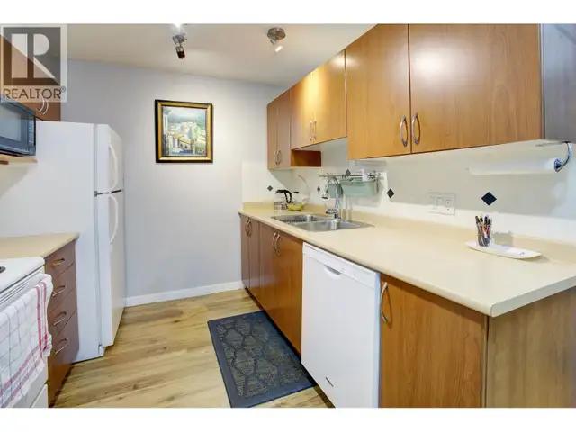 207 38003 SECOND AVENUE Squamish, British Columbia in Condos for Sale in Sunshine Coast - Image 9