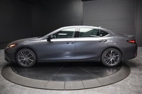 Discover the future of luxury driving in our 2025 Lexus ES 300H LUXURY, adorned in a sophisticated C... (image 7)