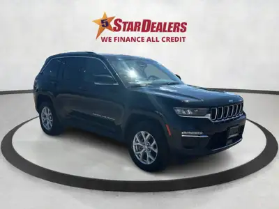 Looking for a Ford? Visit us at www.5StarDealer.com for view more like this vehicle. We have over 40...