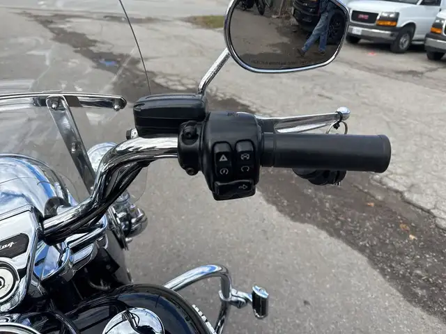 2019 Harley-Davidson Road King ~ ROAD KING ~ 107CI ~ V&H PIPES ~ in Sport Touring in City of Toronto - Image 25