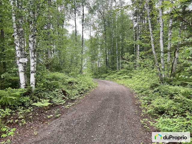 $505,000 - Cottage for sale in Lamarche — photo 2