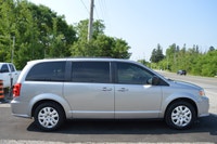 2019 Dodge Grand Caravan SXT 150,110 KM Now Only $17,950(Was $18,950) or $145 Bi-Weekly (O.A.C.). Bi... (image 5)