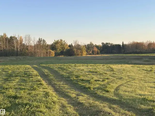Range Road 225 @ township 612 Rural Thorhild County, Alberta in Land for Sale in Edmonton - Image 22