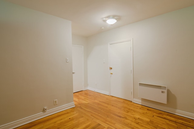4505 Dupuis Avenue — photo 3