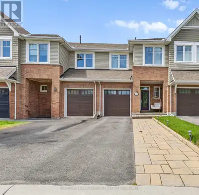 313 WARMSTONE DRIVE Ottawa, Ontario