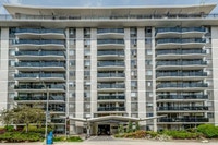 Exclusive Incentives Visit our Website: https://www.capreit.ca/apartments-for-rent/toronto-on/shallm... (image 1)
