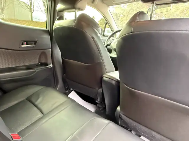 2020 Toyota C-HR Limited LIMITED| NO ACCIDENTS| LOW KM in Cars & Trucks in Markham / York Region - Image 42