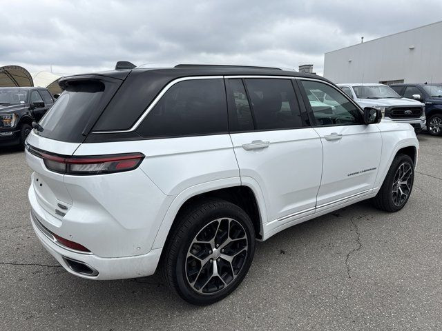 2022 Jeep Grand Cherokee 4xe in Cars & Trucks in Calgary - Image 4