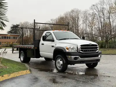 2008 Sterling Bullet 2008 Sterling Bullet 4500 Cummins 6.7L RWD 3 Seater 12' x 8' Deck Fifth Wheel P...