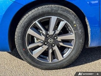 1.6L 4 Cylinder Engine | 122 HP | Blind Spot Monitoring | Apple Carplay | Android Auto | Cloth Seati... (image 9)