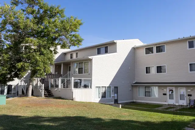 Clareview Apartment For Rent | Clareview Court Townhomes in Long Term Rentals in Edmonton - Image 19