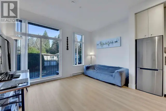 211 708 EDGAR AVENUE Coquitlam, British Columbia62867603352321122