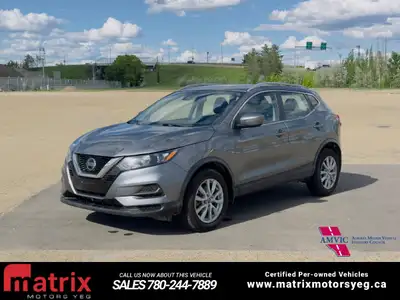Now Available: 2021 Nissan Qashqai SV AWD has 156394 km is a well-equipped, subcompact SUV that brid...