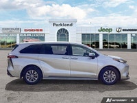 Only 42,410 Miles! This Toyota Sienna delivers a Gas/Electric I-4 2.5 L/152 engine powering this Var... (image 6)