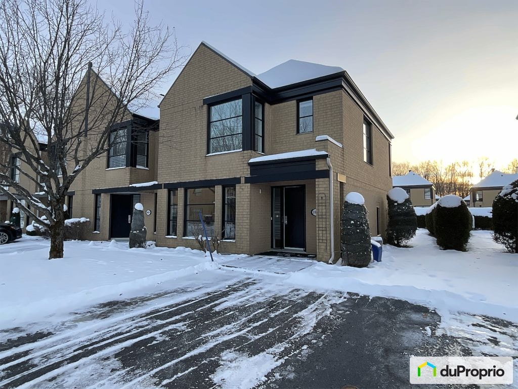 $474,500 - Townhouse for sale in Levis — photo 1