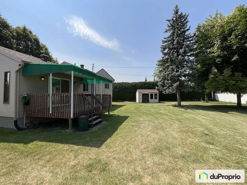 $625,000 - starting at - Bungalow for sale in Ste-Catherine — photo 2