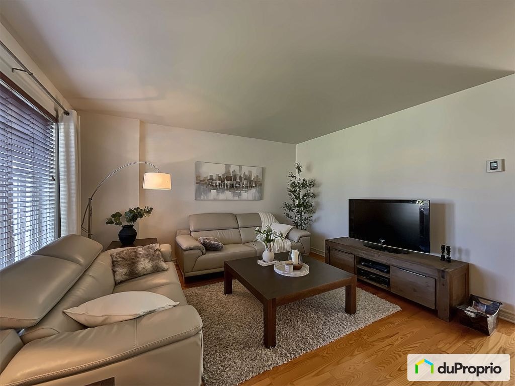 $895,000 - 2 Storey for sale in St-Jean-sur-Richelieu (St-Luc) — photo 3