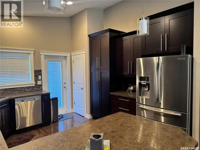 916 3rd STREET SE Weyburn, Saskatchewan in Houses for Sale in Regina - Image 6
