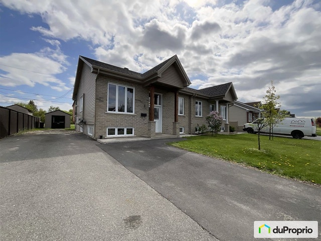 $489,900 - Semi-detached for sale in Salaberry-De-Valleyfield — photo 1