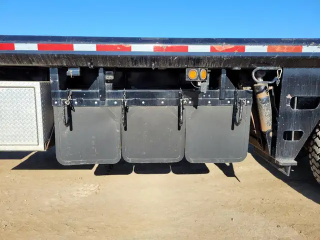 2013 WESTERN STAR 6900XD in Heavy Trucks in Saskatoon - Image 68