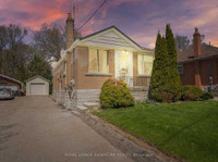 3+2 House For Sale At Kennedy & Eglinton