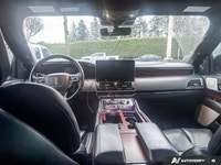 This Lincoln Navigator delivers a Twin Turbo Premium Unleaded V-6 3.5 L/213 engine powering this Aut... (image 9)