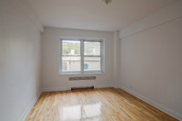 Akelius two bedroom apartment for rent. Located near Sherbrooke in the Westmount neighborhood, Montr... (image 4)