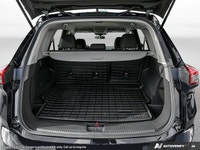 This Nissan Rogue has a strong Intercooled Turbo Regular Unleaded I-3 1.5 L/91 engine powering this... (image 6)