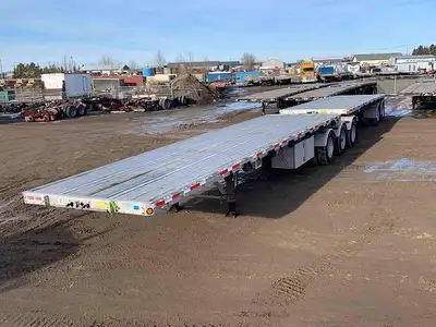 AMVIC licensed business FDSB1640/1641 2015 Reitnouer Flat Deck Super B Lead/Pup ALUMINUM 8’6in.W x 3...