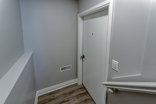 Unit 2 – 1344 Brackenwood Crescent 4