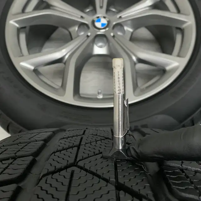 2022 BMW X5 / X6 19" OEM Rims, TPMS & RF Winter Tires*BRAND NEW* in Tires & Rims in Markham / York Region - Image 7