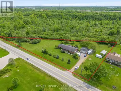 Nestled across from the Welland River on just over 2 acres of lush green land is this charming 3+2 b...