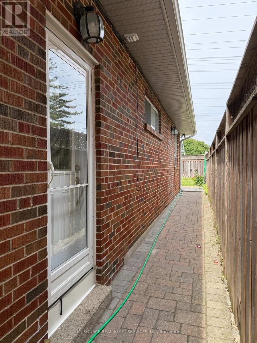 BASEMENT - 65 GLEN AGAR DRIVE Toronto (Princess-Rosethorn), Onta 2
