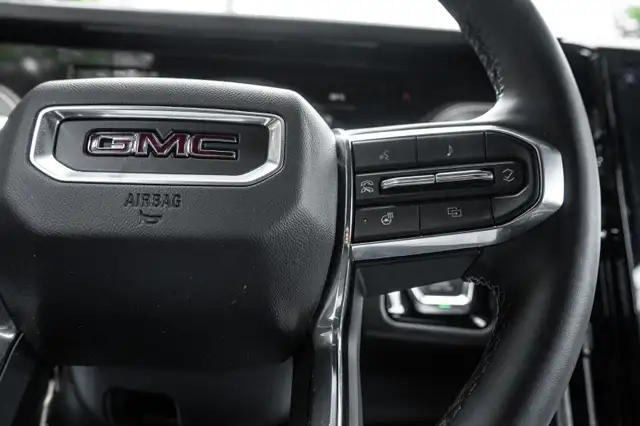 2025 GMC Yukon Elevation515801421186355208
