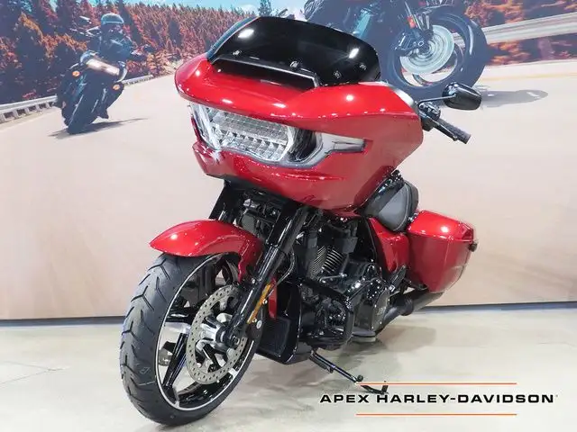 2025 Harley-Davidson FLTRX - Road Glide in Sport Touring in Cambridge - Image 4