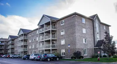 100 Marche - 1 Bedroom 1 Bath Apartment for Rent
