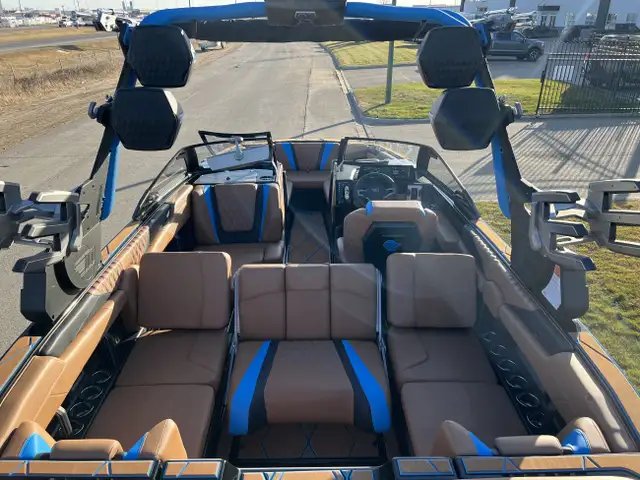 2025 Malibu M230 in Powerboats & Motorboats in Saskatoon - Image 20