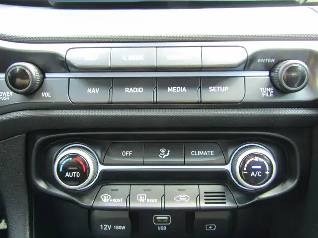 2022 Hyundai Veloster N N POWER 2.0L Turbo / Tech / Carplay / Na in Cars & Trucks in Calgary - Image 38