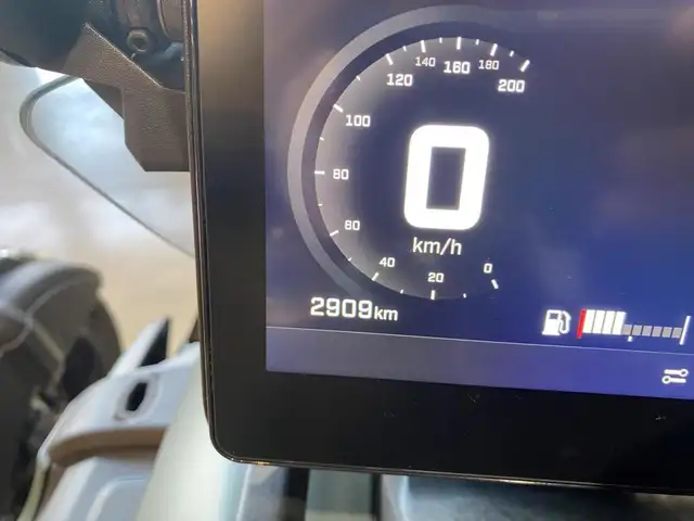 2025 Can-Am Canyon Redrock Edition in Street, Cruisers & Choppers in Kitchener / Waterloo - Image 12