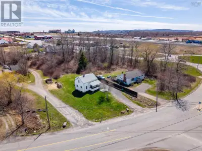 Located at Exit 5A in the heart of Windsor, this versatile 4-bedroom, 1-bath property offers a varie...