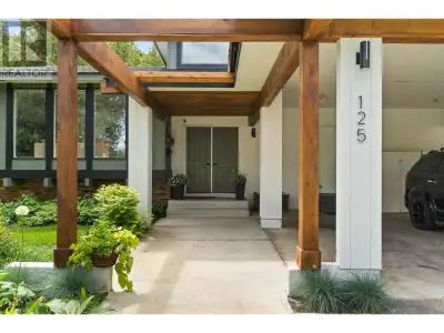 Great location & street appeal! Rare offering in this quiet cul-de-sac with private and peaceful bac...