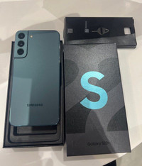 Samsung S22 PLUS 5G 256GB - Unlocked with 1 year Warranty