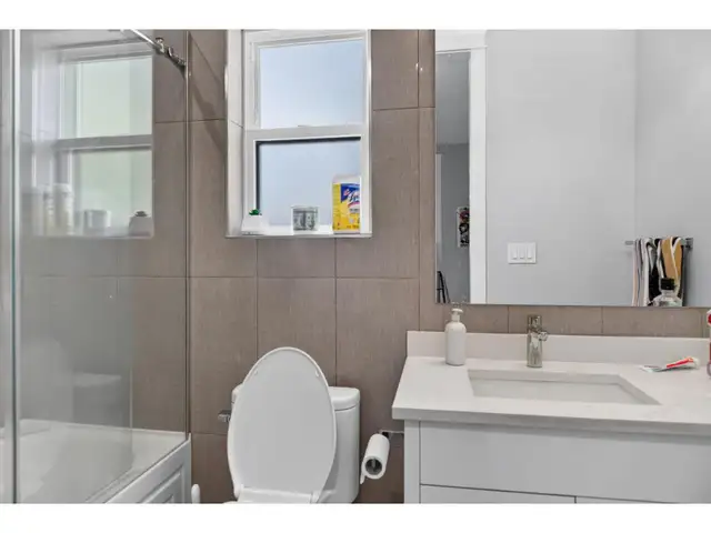 11890 GILMOUR CRESCENT Delta, British Columbia in Houses for Sale in Delta/Surrey/Langley - Image 24
