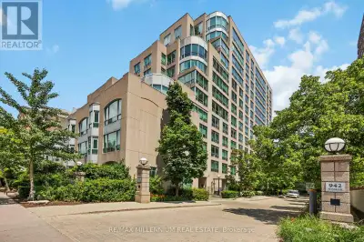 420 - 942 YONGE STREET Toronto (Annex), Ontario